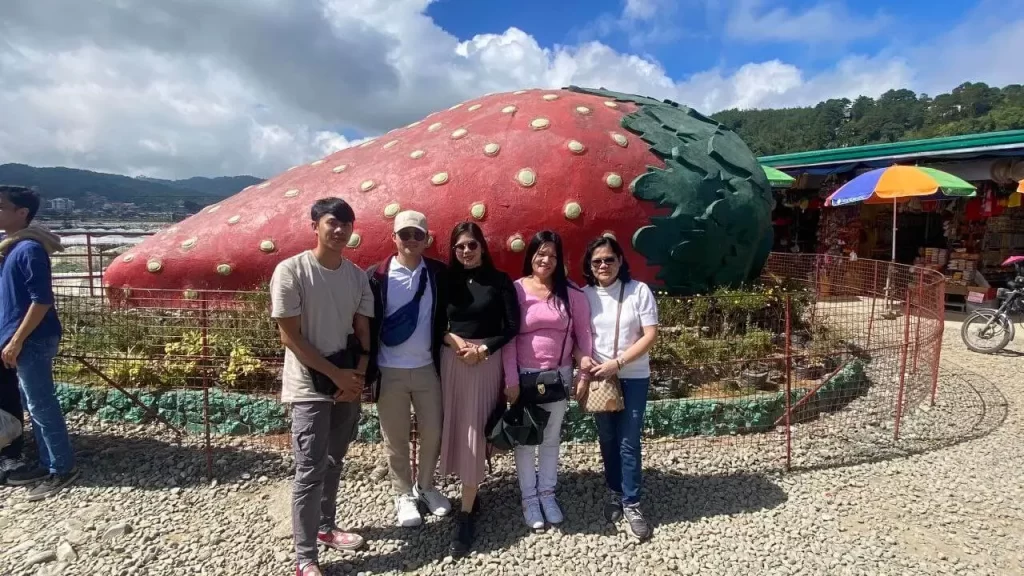 Strawberry Farm La Trinidad Benguet